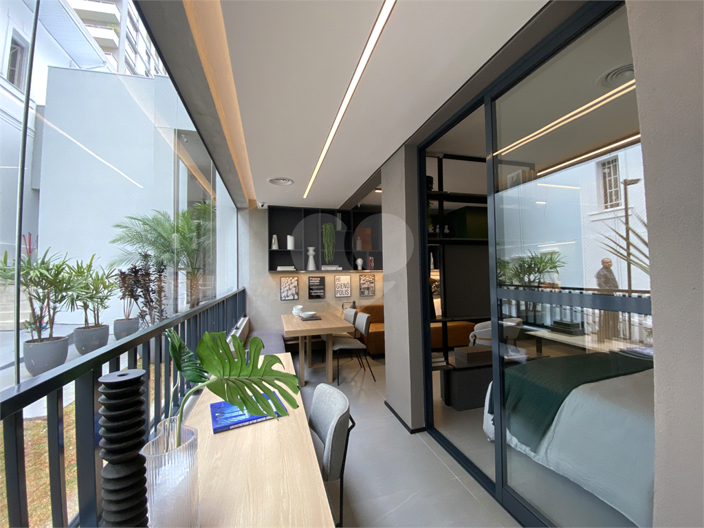 Studio Residencial à Venda - 24 m² - Higienópolis - São Paulo - Alto Padrão - Pé Direito Elevado