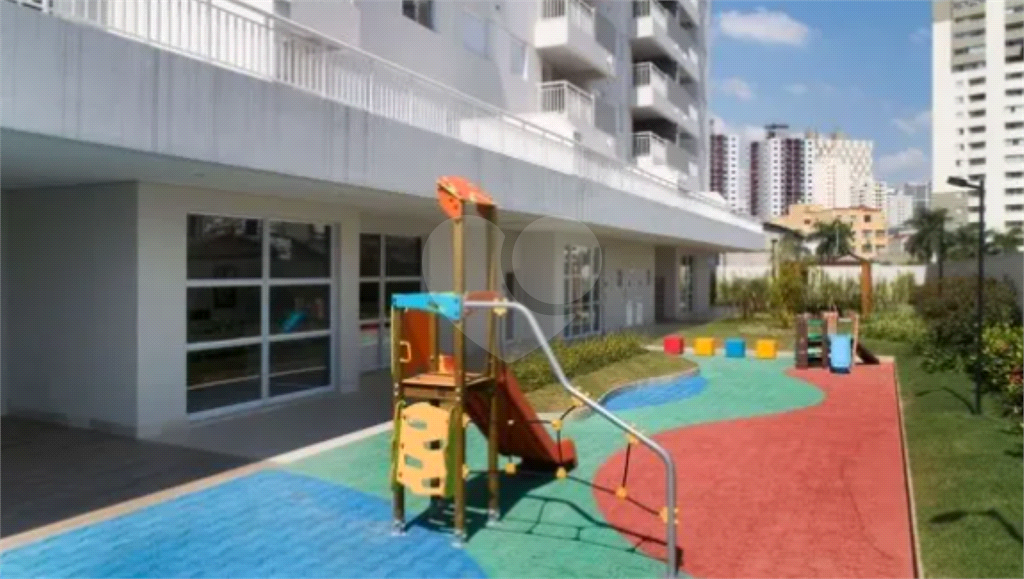 APARTAMENTO em JARDIM FLOR DA MONTANHA