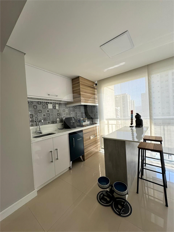 APARTAMENTO em JARDIM FLOR DA MONTANHA