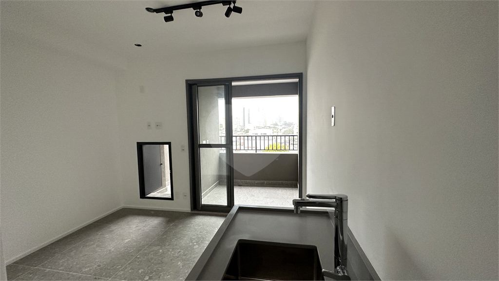 Studio de 24m² à Venda na Saúde - Ideal para Morar ou Investir em Airbnb