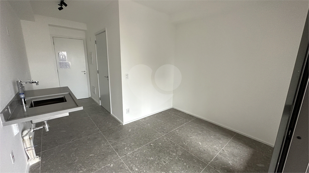 Studio de 24m² à Venda na Saúde - Ideal para Morar ou Investir em Airbnb