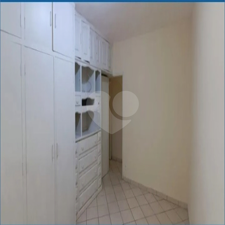 Casa à venda com 4 quartos, 251m² - Foto 3