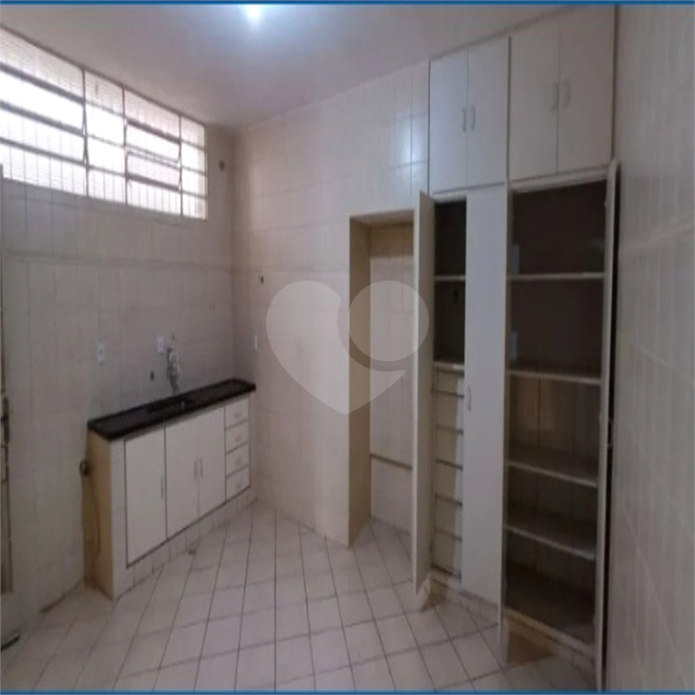 Casa à venda com 4 quartos, 251m² - Foto 28