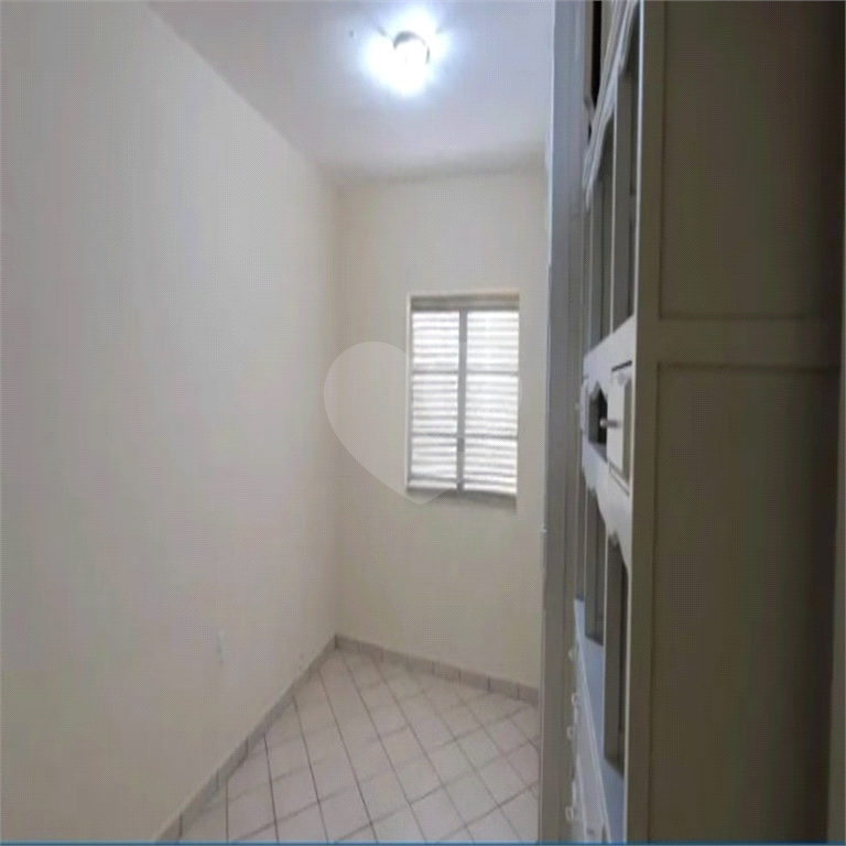 Casa à venda com 4 quartos, 251m² - Foto 9