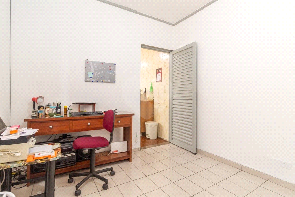 Casa de 90m² 2 quartos e amplo quintal Vila Romana