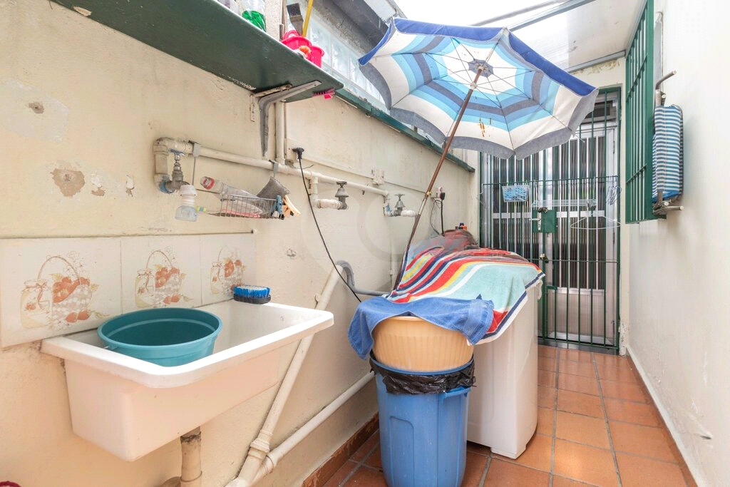Casa de 90m² 2 quartos e amplo quintal Vila Romana