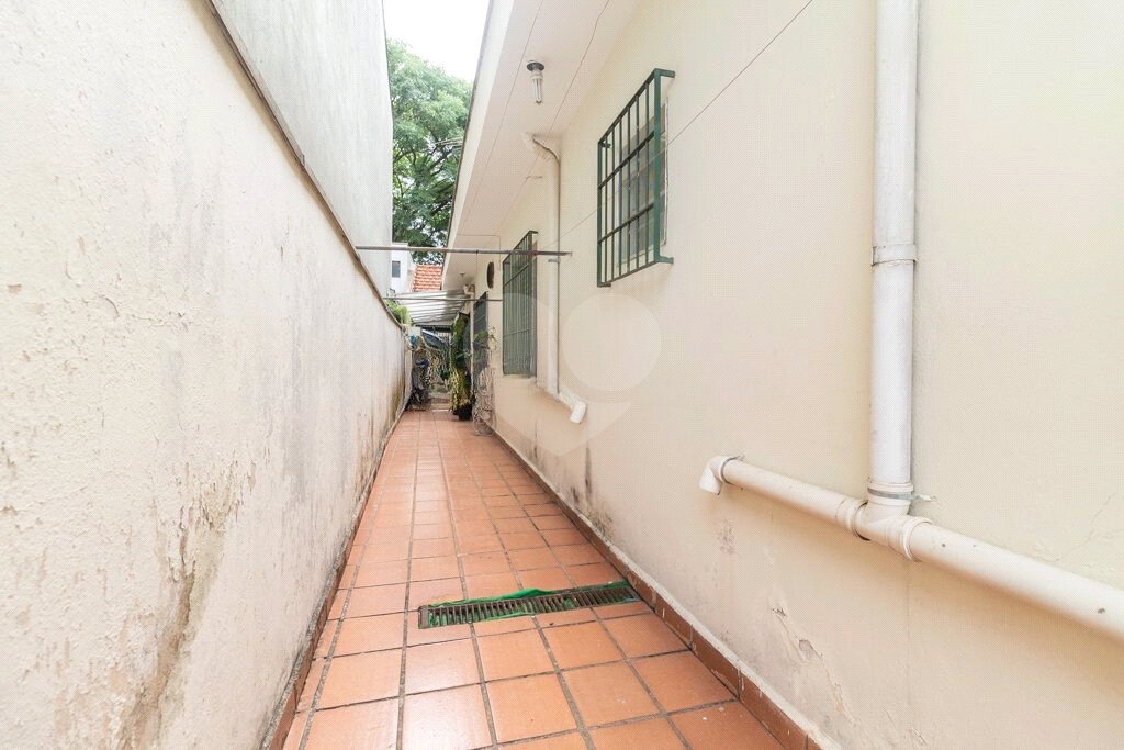 Casa de 90m² 2 quartos e amplo quintal Vila Romana