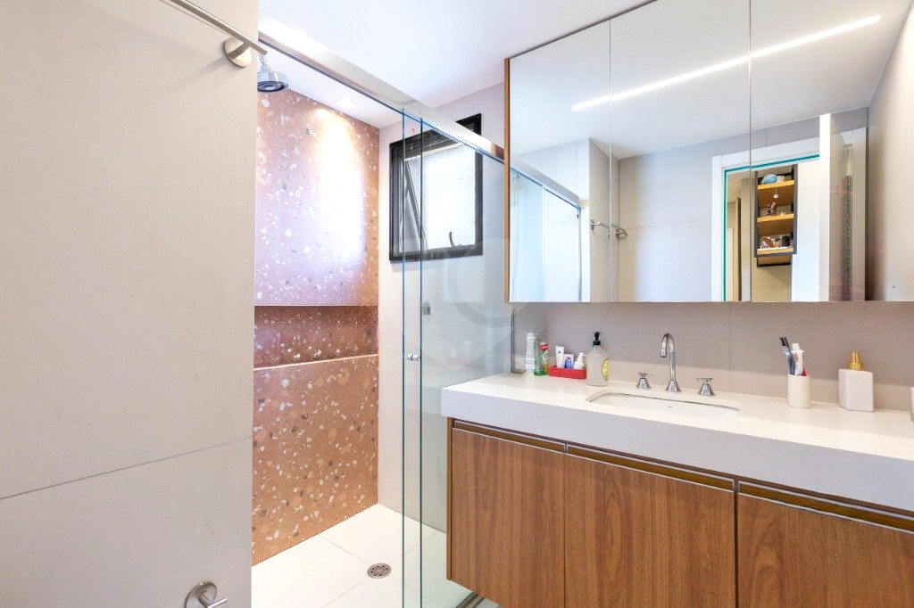 Venda apartamento 3 dormitórios, 2 suítes em Pinheiros