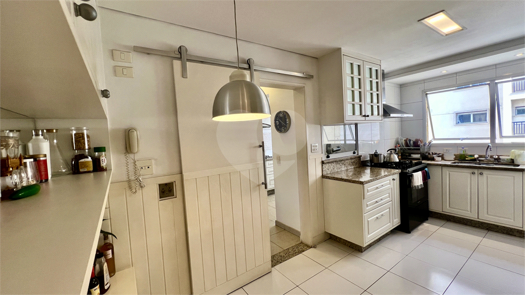 Imóvel 192m² com sala com varanda gourmet 3 suítes lazer completo 4 vagas Perdizes