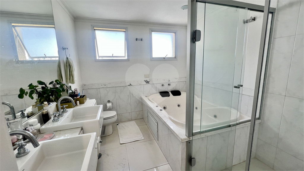 Imóvel 192m² com sala com varanda gourmet 3 suítes lazer completo 4 vagas Perdizes