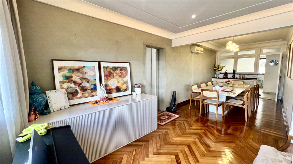 Imóvel 192m² com sala com varanda gourmet 3 suítes lazer completo 4 vagas Perdizes