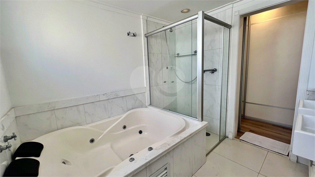 Imóvel 192m² com sala com varanda gourmet 3 suítes lazer completo 4 vagas Perdizes