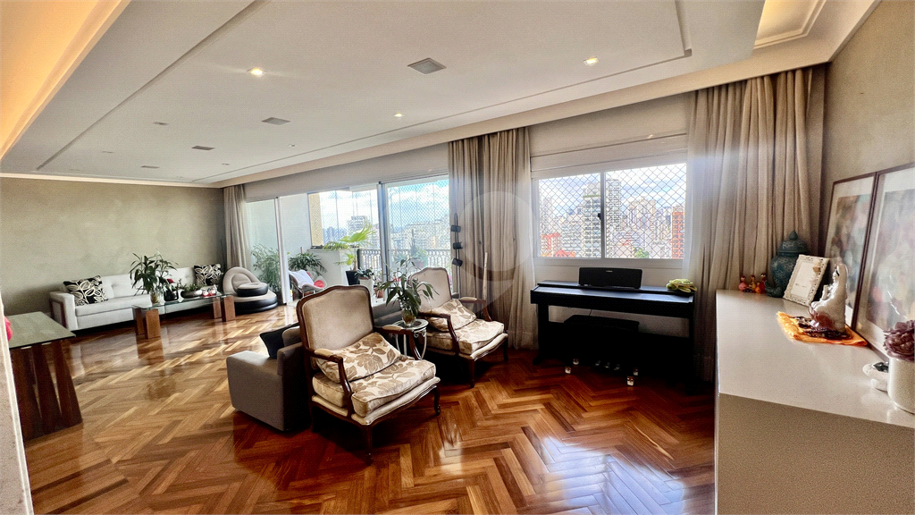 Imóvel 192m² com sala com varanda gourmet 3 suítes lazer completo 4 vagas Perdizes
