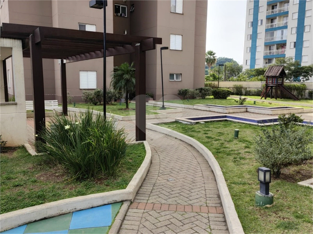 APARTAMENTO em VILA GUILHERME