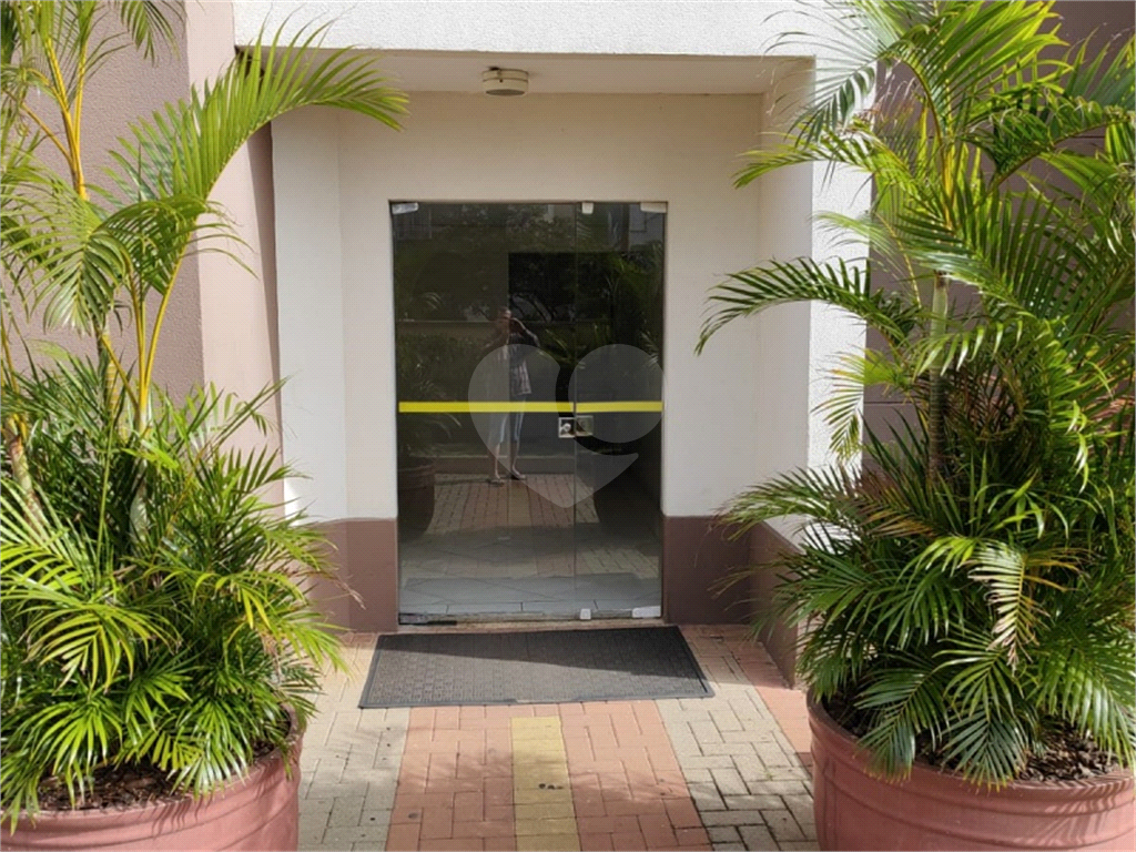 APARTAMENTO em VILA GUILHERME