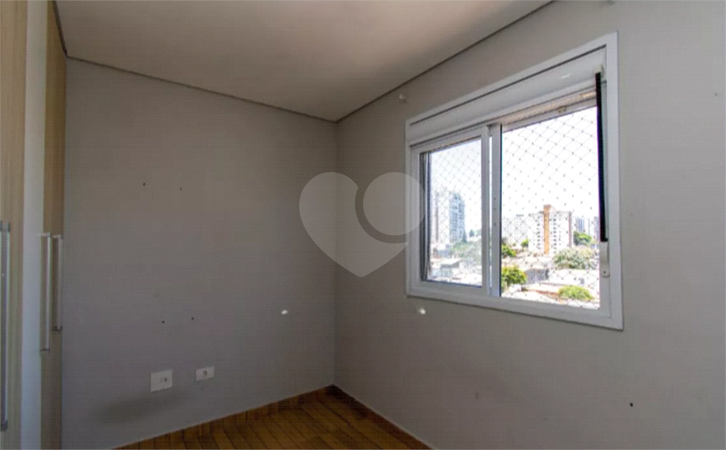 APARTAMENTO em VILA ROSÁLIA