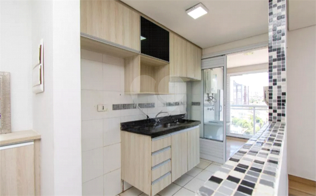 APARTAMENTO em VILA ROSÁLIA