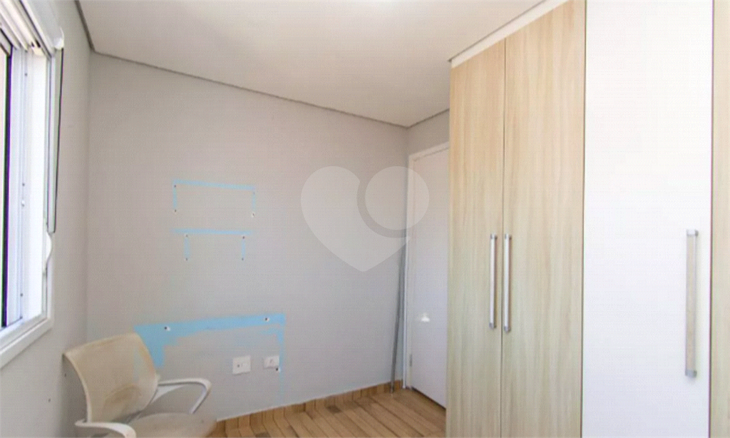 APARTAMENTO em VILA ROSÁLIA