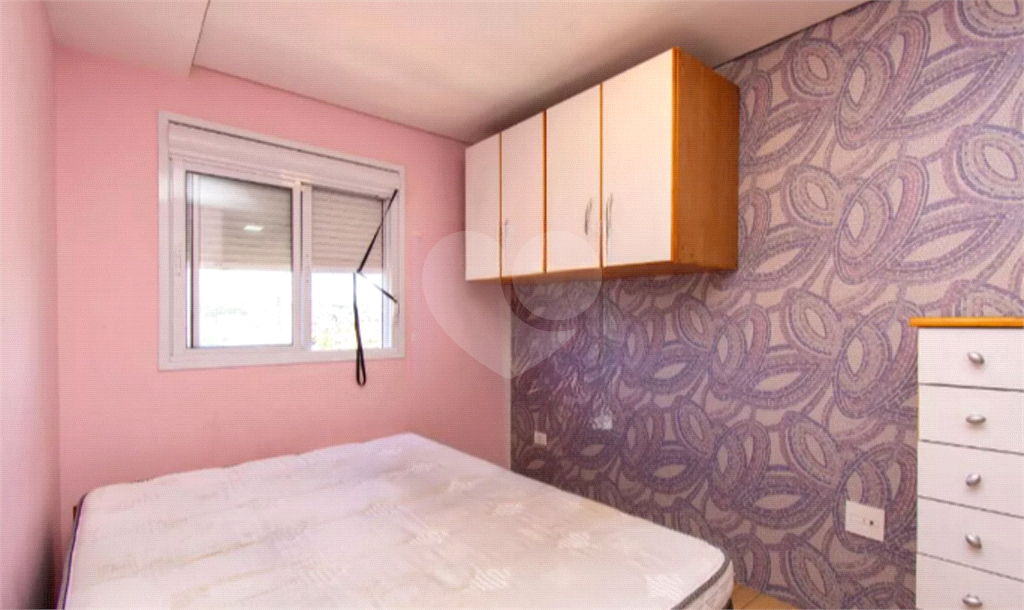 APARTAMENTO em VILA ROSÁLIA