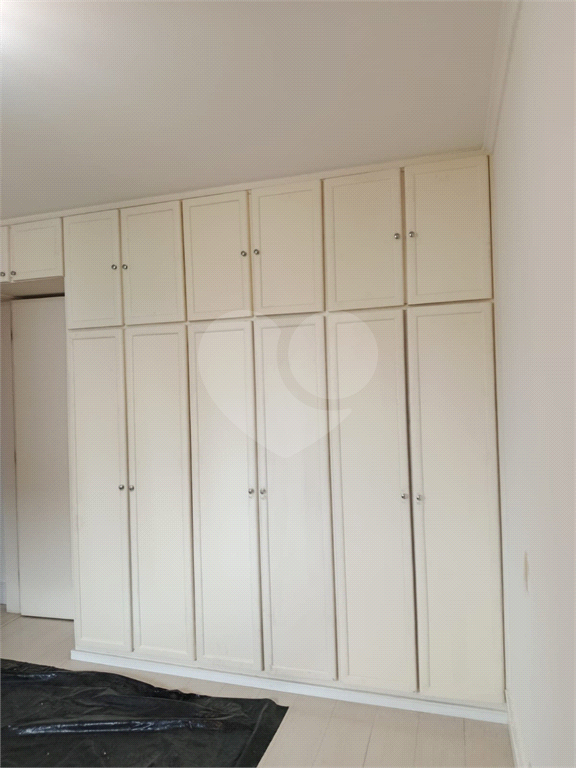 APARTAMENTO NO CAMPO BELO 137M² 3 DORMITÓRIOS 