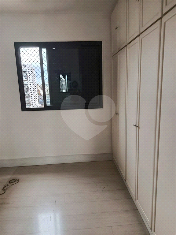 APARTAMENTO NO CAMPO BELO 137M² 3 DORMITÓRIOS 