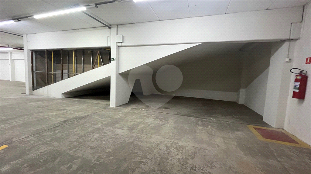 Loja-Salão para alugar, 1073m² - Foto 7