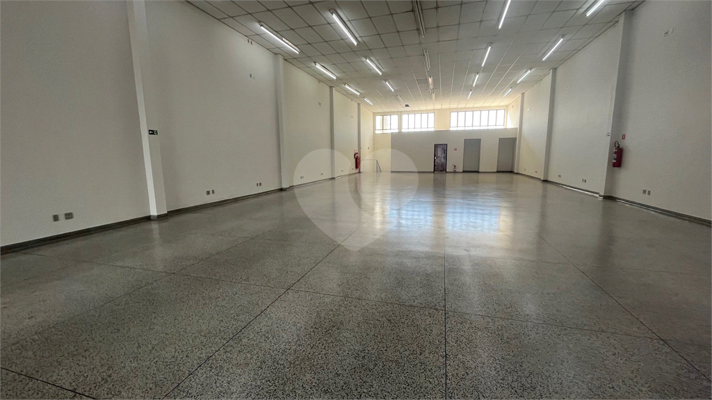 Loja-Salão para alugar, 1073m² - Foto 5