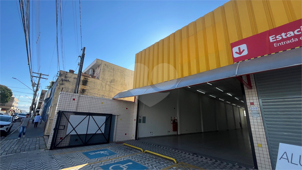 Loja-Salão para alugar, 1073m² - Foto 18