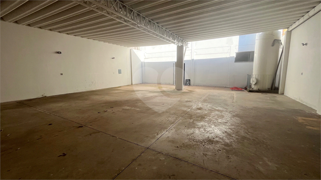 Loja-Salão para alugar, 1073m² - Foto 12