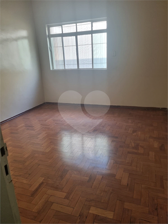 CASA TÉRREA em VILA MARIA