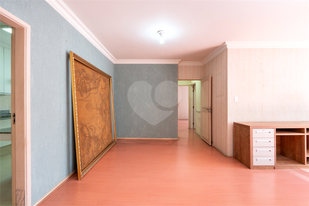 Apartamento com 2 quartos sendo 1 suíte na Alameda Santos próximo ao metrô Brigadeiro