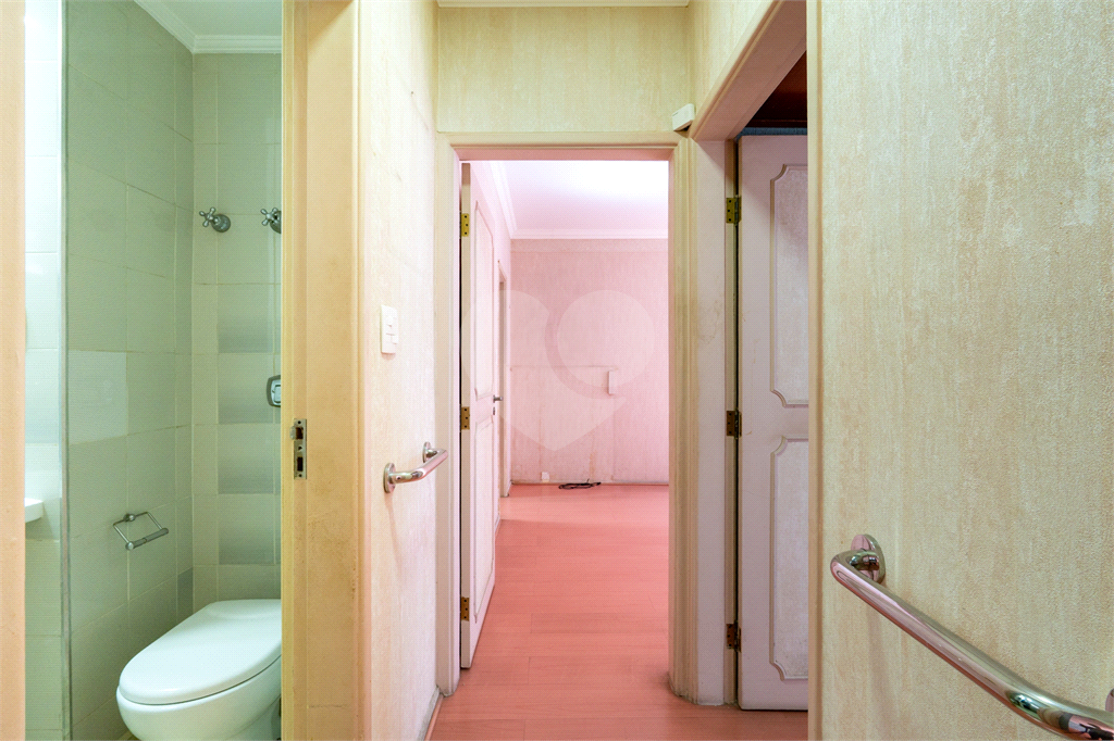 Apartamento com 2 quartos sendo 1 suíte na Alameda Santos próximo ao metrô Brigadeiro