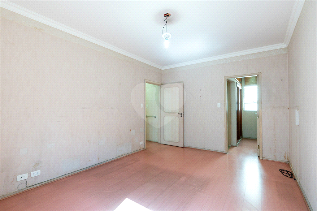 Apartamento com 2 quartos sendo 1 suíte na Alameda Santos próximo ao metrô Brigadeiro