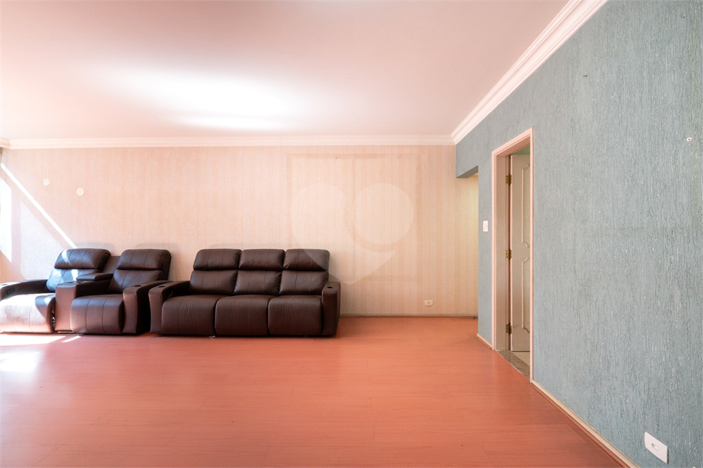 Apartamento com 2 quartos sendo 1 suíte na Alameda Santos próximo ao metrô Brigadeiro