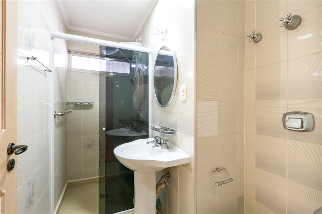Apartamento com 2 quartos sendo 1 suíte na Alameda Santos próximo ao metrô Brigadeiro