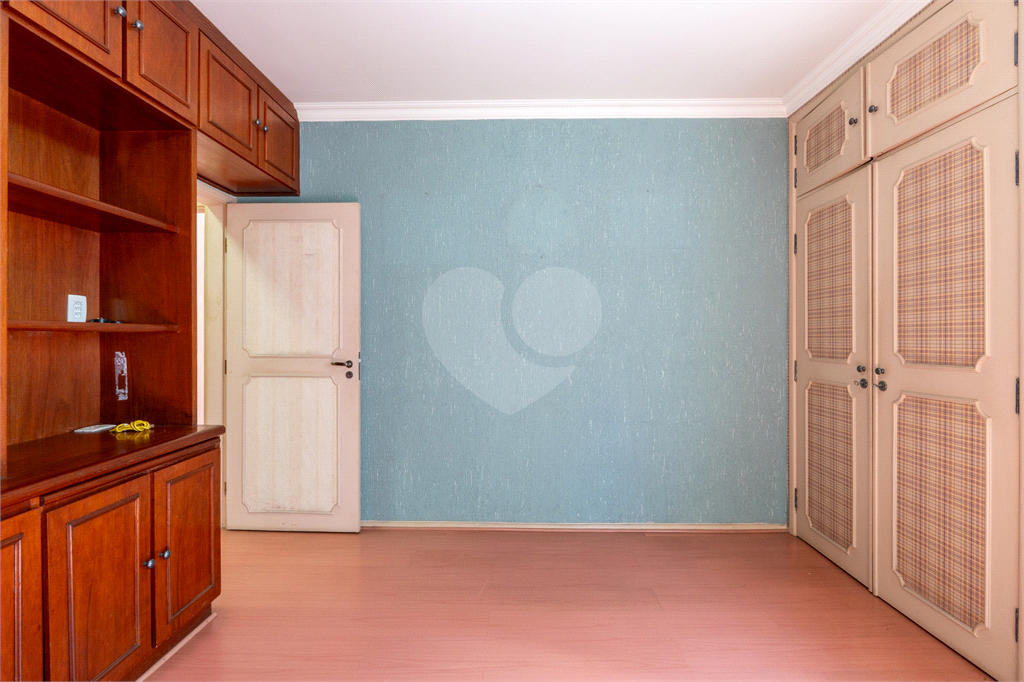 Apartamento com 2 quartos sendo 1 suíte na Alameda Santos próximo ao metrô Brigadeiro