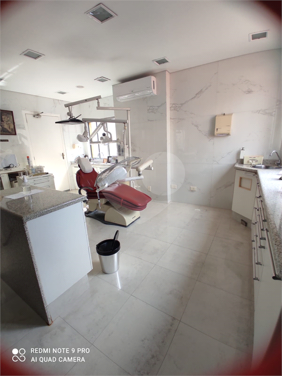 Casa para Venda e Locação em Santana