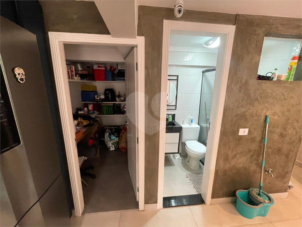 Sobrado Alto Padrão na Santa Terezinha com 3 Suítes, Espaço Gourmet e Acabamento Sofisticado