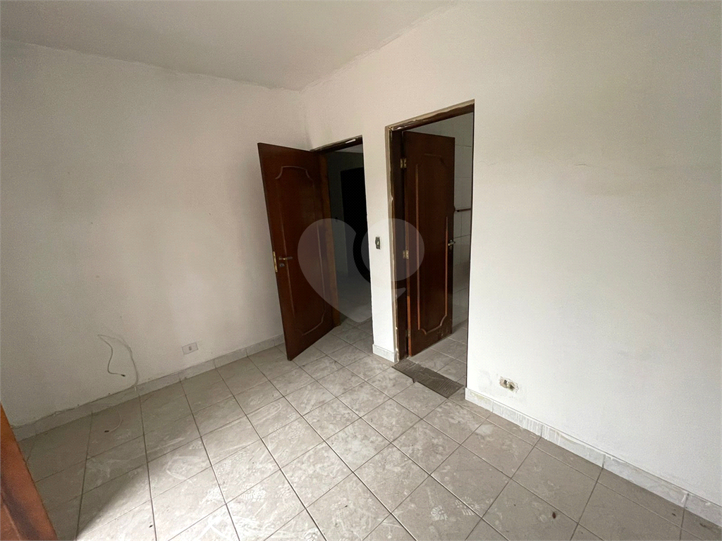 Sobrado Espaçoso à Venda no Parque Mandaqui – Conforto, Praticidade e Excelente Localização