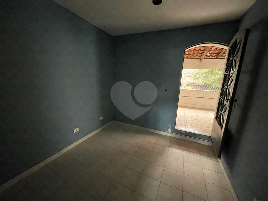 Sobrado Espaçoso à Venda no Parque Mandaqui – Conforto, Praticidade e Excelente Localização