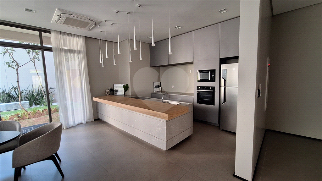 Apartamento na Vila Romana com Varanda Gourmet 
