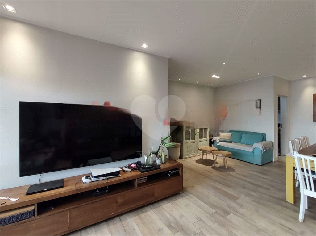 APARTAMENTO em TREMEMBÉ