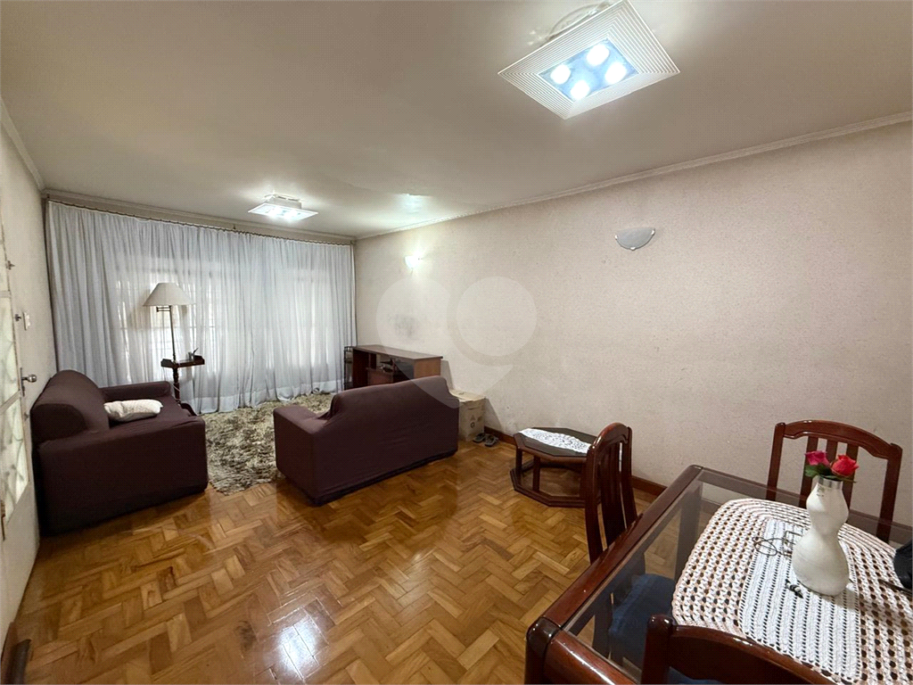 Sobrado à Venda no Lauzane Paulista – 4 Dormitórios, 2 Vagas e Excelente Localização!