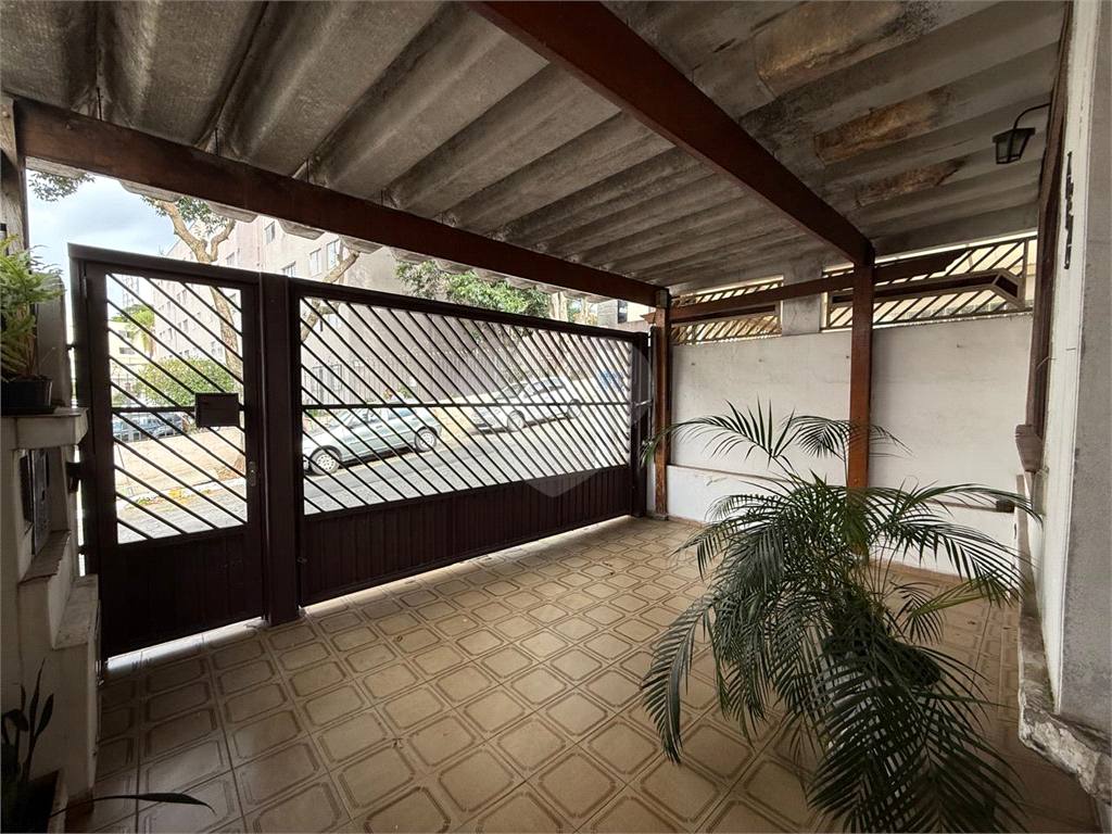Sobrado à Venda no Lauzane Paulista – 4 Dormitórios, 2 Vagas e Excelente Localização!
