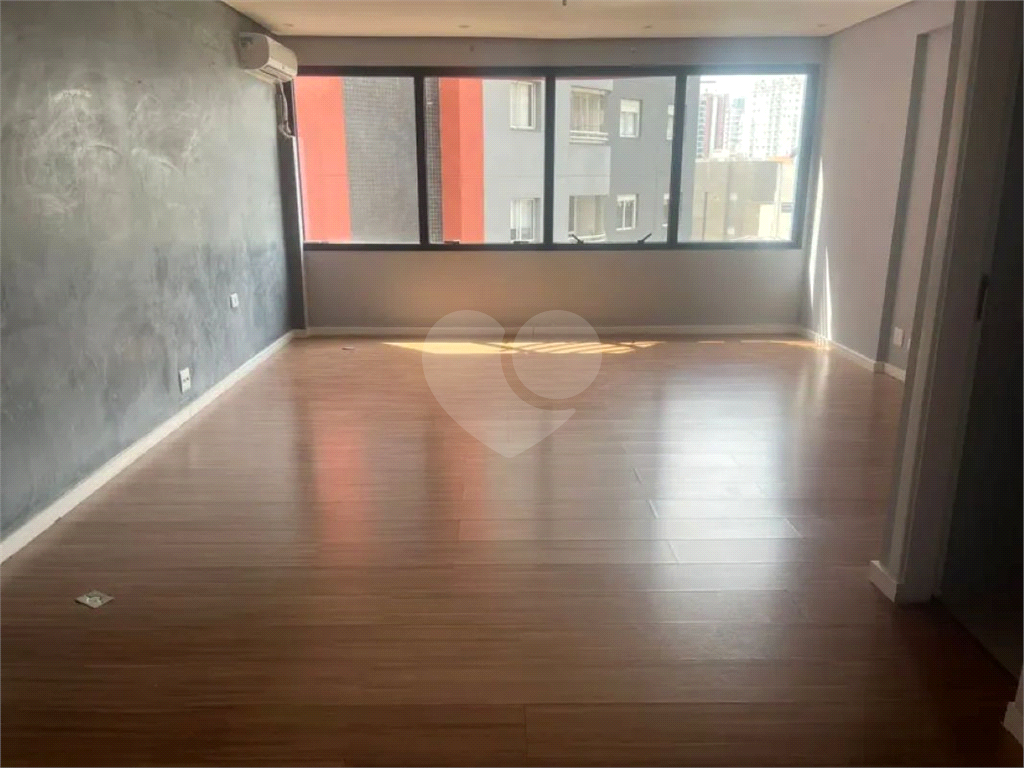 Sala Comercial à Venda com 35 m²
