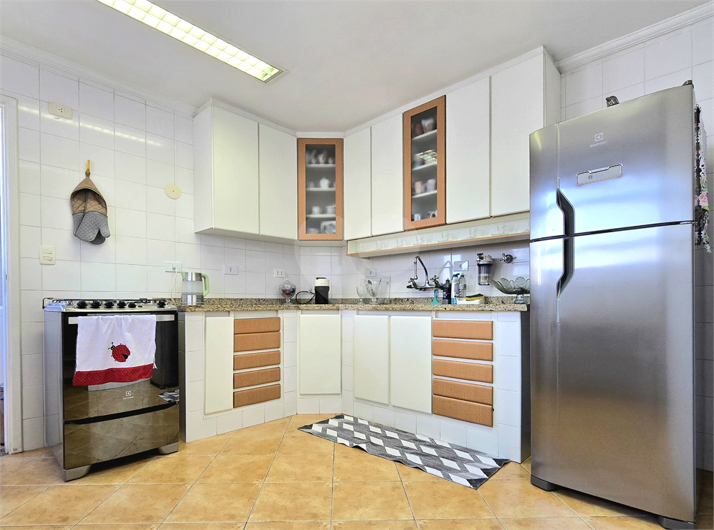 Apartamento para alugar com 2 dormitórios 2 banheiros na Vila Mariana.