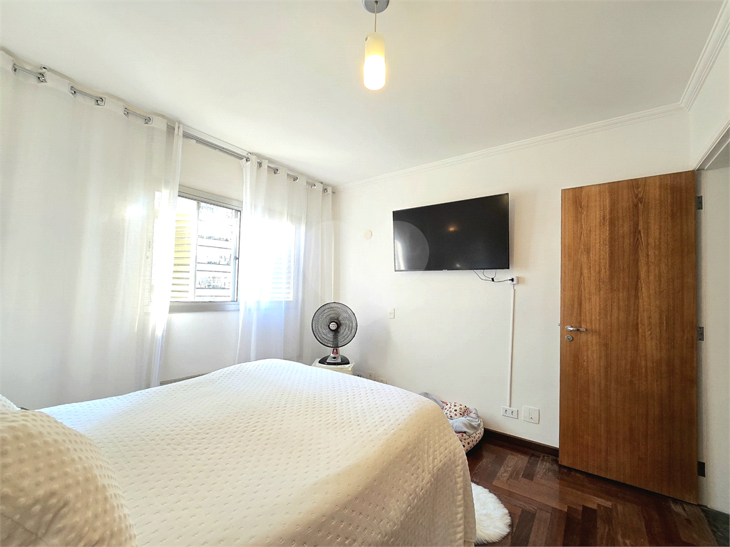 Apartamento para alugar com 2 dormitórios 2 banheiros na Vila Mariana.
