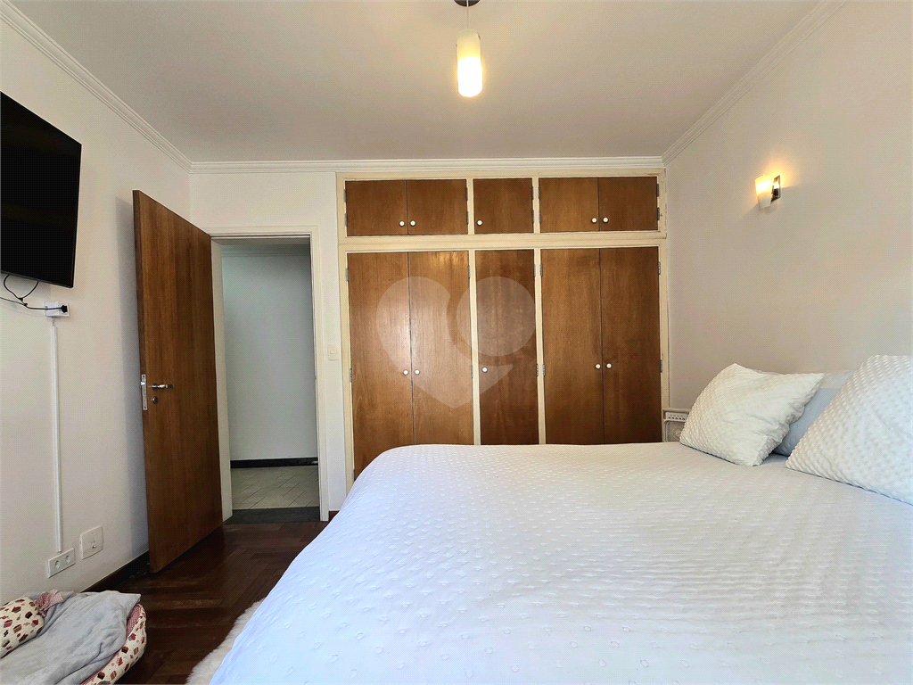 Apartamento para alugar com 2 dormitórios 2 banheiros na Vila Mariana.