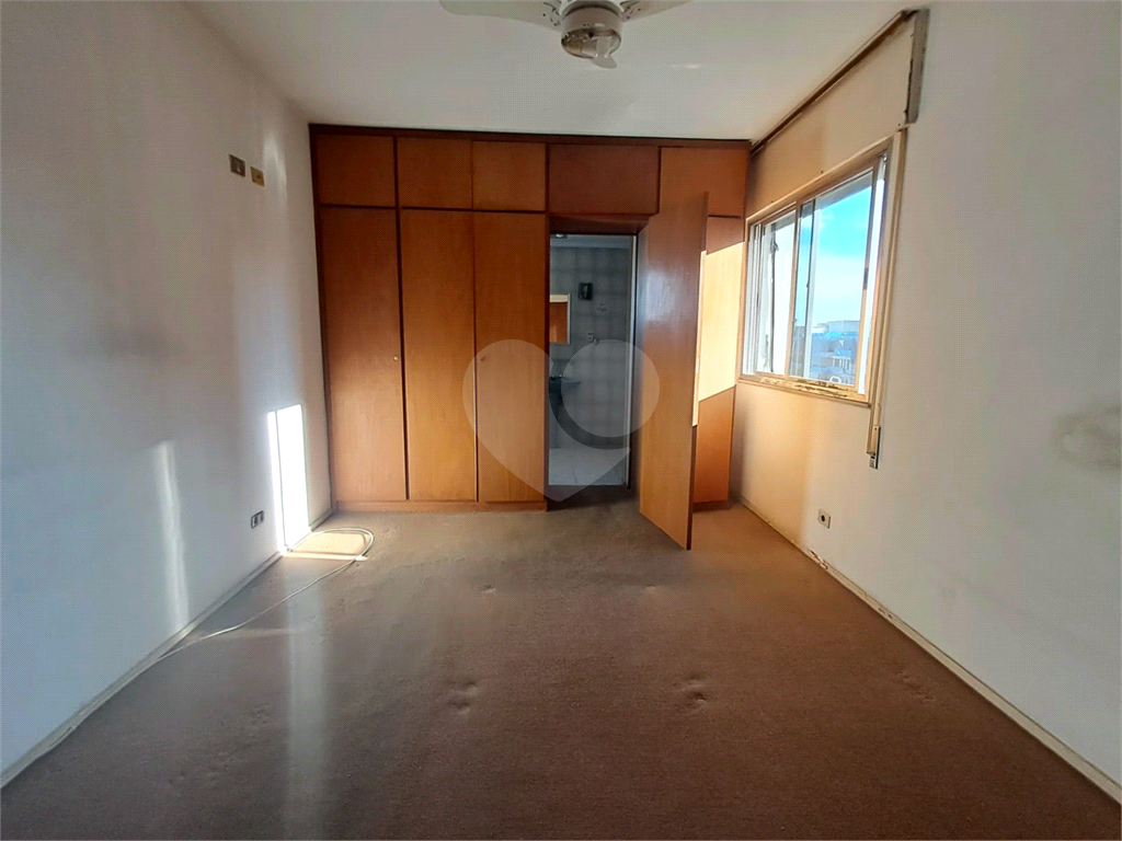 Imóvel de 141m² 3 quartos, 1 sendo suíte, retrofit no condomíno 1 vaga Paraíso