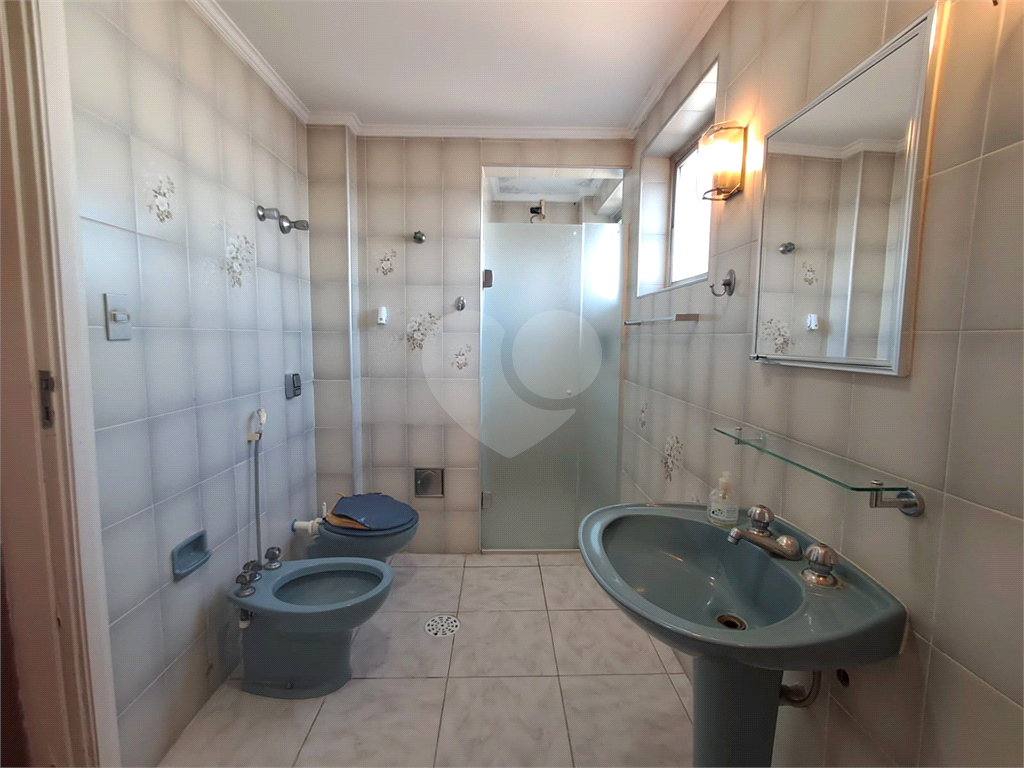 Imóvel de 141m² 3 quartos, 1 sendo suíte, retrofit no condomíno 1 vaga Paraíso